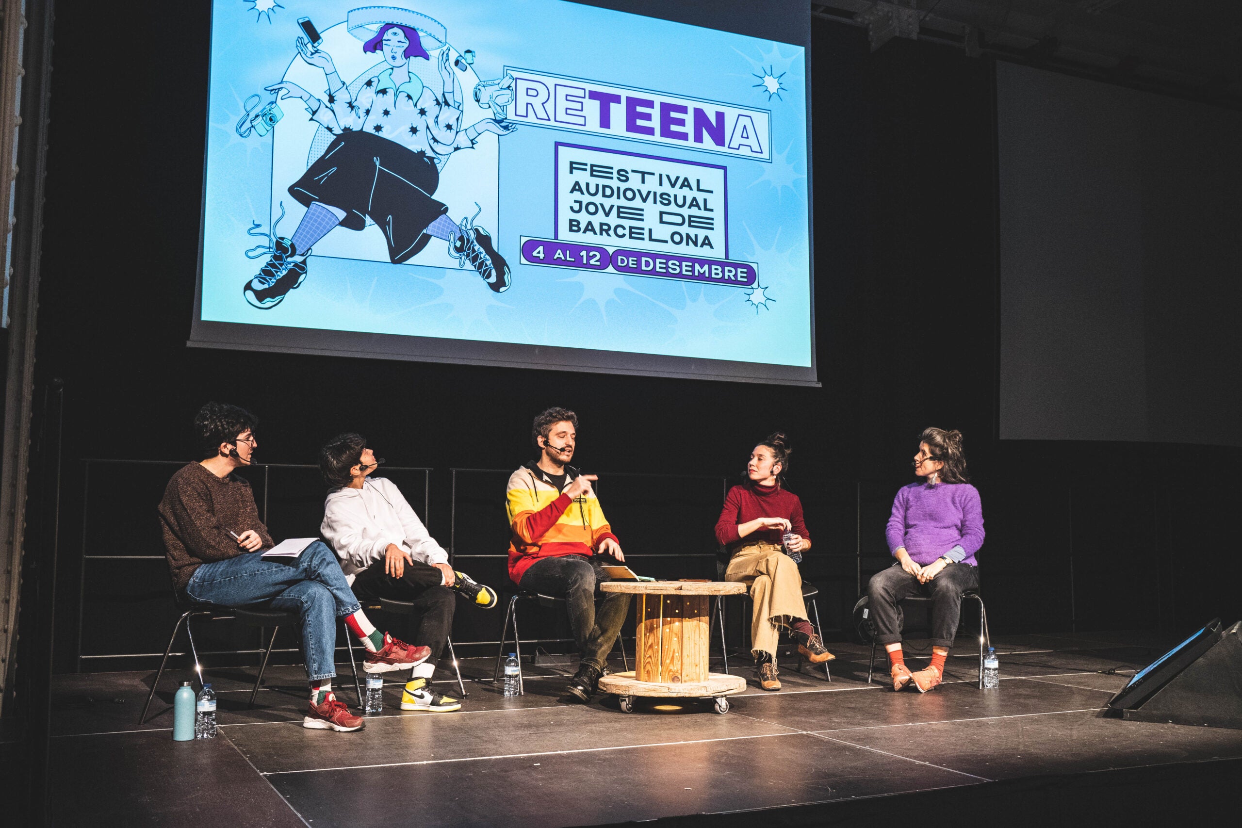 Imatge d'una taula rodona de la derrera edició del Festival Reteena