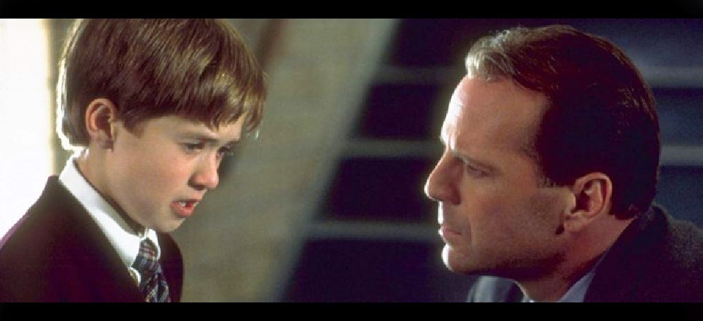 'The Sixth Sense' (M. Night Shyamalan, 1999) girs de gui&oacute; 