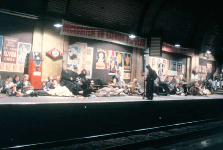 'La Plaça del Diamant' (Francesc Betriu)